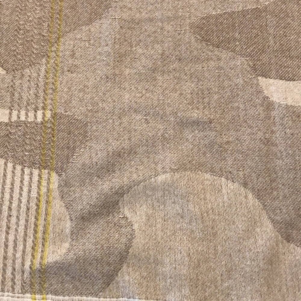 Scarf - Picture 4 of 4
